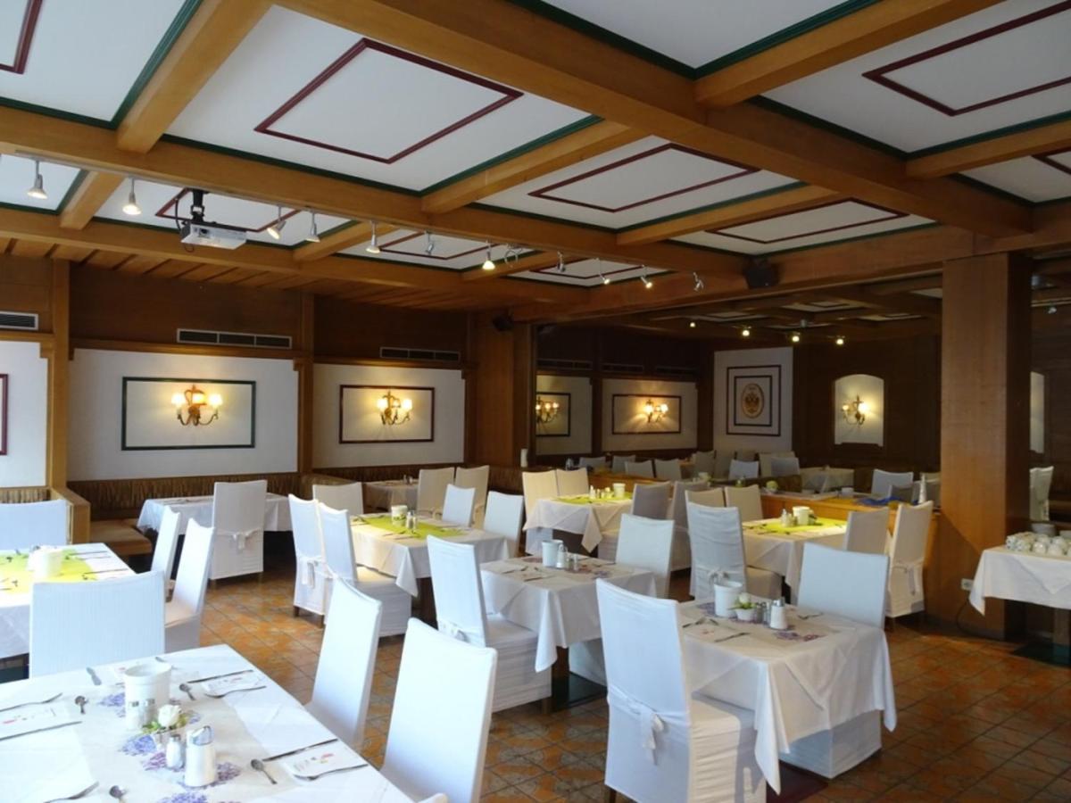 Hotel Die Traube Admont Εξωτερικό φωτογραφία